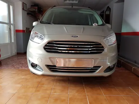 Накладки на решітку OmsaLine (2014-2018, 4 шт, нерж) для Ford Courier рр — Ford Courier 2014-2023 гг. DianaParts
