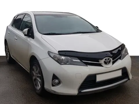 Дефлектор капоту (EuroCap) для Toyota Auris 2012-2018 рр — Toyota Auris 2012-2018 гг. DianaParts