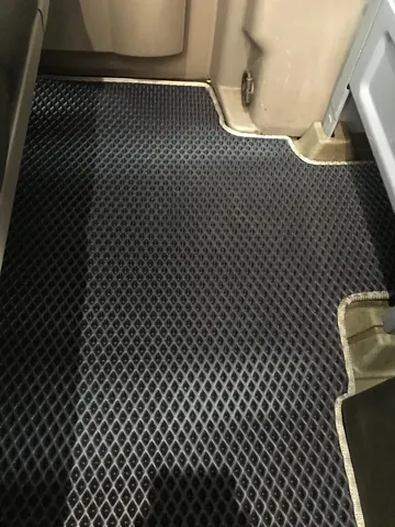 Килимки 2-ряд для ориг. Вантаж-пас. (EVA, чорні) для Mercedes Sprinter W906 2006-2018 рр — Mercedes Sprinter W906 2006–2018 гг. DianaParts