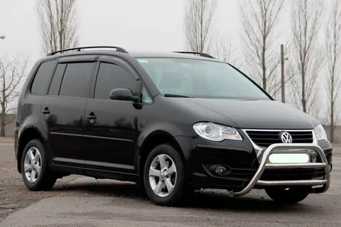 Кенгурятник WT022 (нерж) для Volkswagen Touran 2003-2010 рр — Volkswagen Touran 2003-2010 гг. DianaParts