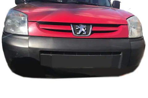 Зимова решітка (2003-2008) Матова для Citroen Berlingo рр — Citroen Berlingo 1996-2008 гг. DianaParts