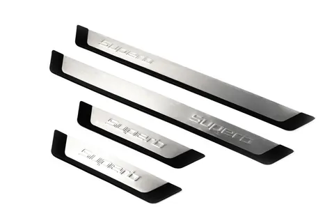 Накладки на пороги OmsaLine (4 шт, нерж) для Skoda Superb 2009-2015 рр — Skoda Superb 2009-2015 гг. DianaParts