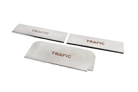 Накладки на пороги Carmos V3 (3 шт, нерж.) для Renault Trafic 2001-2015 рр — Renault Trafic 2001–2015 гг. DianaParts