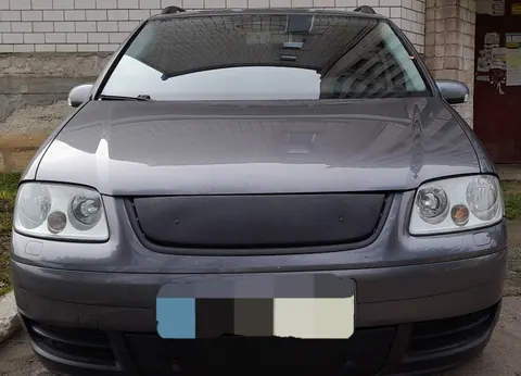 Зимова решітка (верхня, 2003-2006) Матова для Volkswagen Touran рр — Volkswagen Touran 2003-2010 гг. DianaParts
