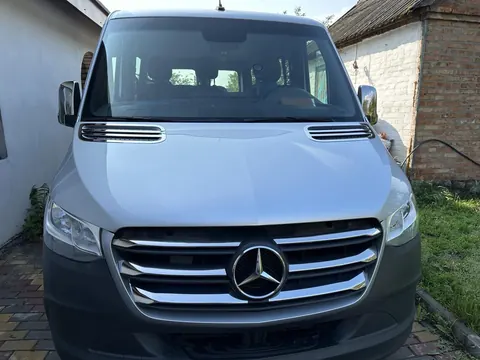 Накладки на решітку (широка модель, 6 шт) для Mercedes Sprinter W907/W910 2018- рр — Mercedes Sprinter W907/W910 2018- гг. DianaParts