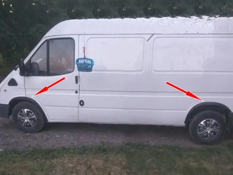 Накладки на арки (4 шт, чорні) для Ford Transit 1991-2000 рр — Ford Transit 1991-2000 гг. DianaParts