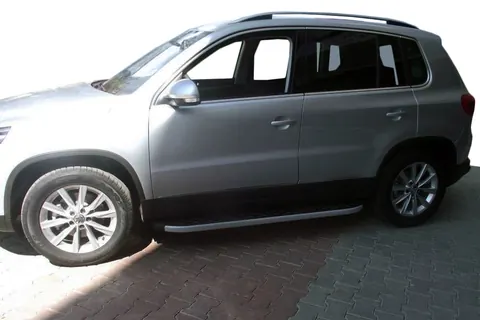 Бокові пороги BlackLine (2 шт, алюміній) для Volkswagen Tiguan 2007-2016 рр — Volkswagen Tiguan 2007-2016 гг. DianaParts