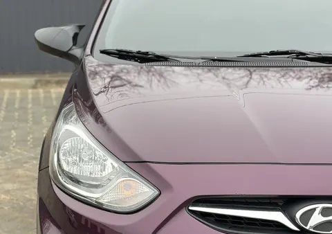 Накладки на дзеркала із вирізом під поворот BMW-style (2 шт) для Hyundai Accent 2011-2017 рр — Hyundai Accent 2011-2017 гг. DianaParts