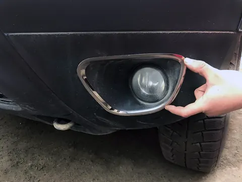 Накладки на противотуманки 2008-2013 (2 шт., нерж) для Renault Duster рр — Renault Duster 2008-2017 гг. DianaParts