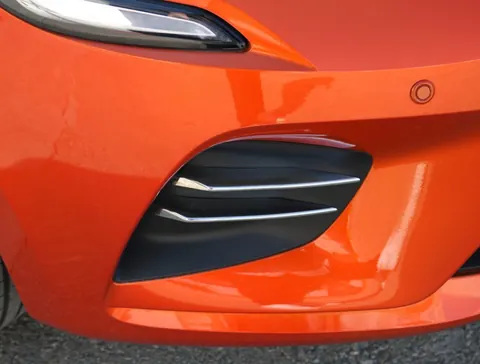 Окантовка протитуманний фар (4 шт, нерж) для Renault Clio V 2019- рр — Renault Clio V 2019- гг. DianaParts