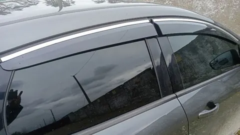 Вітровики з хромованим молдингом HB/Sedan (4 шт., Sunplex Chrome) для Ford Focus III 2011-2017 рр — Ford Focus III 2011-2017 гг. DianaParts