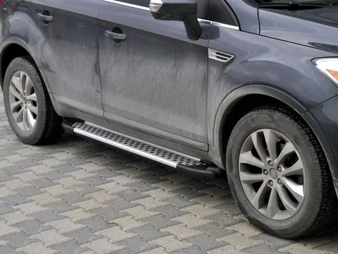Бокові пороги Allmond Grey (2 шт., алюм.) для Ford Kuga 2008-2013 рр — Ford Kuga 2008-2013 гг. DianaParts