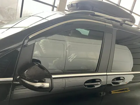 Вітровики з хромованим молдингом (2 шт, Niken Future) для Mercedes Vito/V-class W447 2014- рр — Mercedes Vito/V-class W447 2014- гг. DianaParts