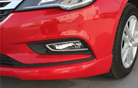 Накладки на противотуманки Carmos (SD/SW/HB/GTC, 2 шт., нерж.) для Opel Astra K 2016-2021 рр — Opel Astra K 2016-2021 гг. DianaParts