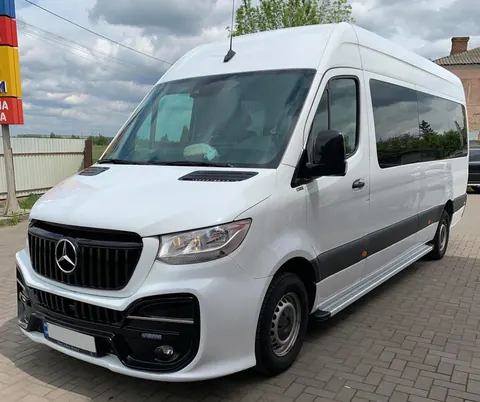 Бокові пороги Maya V2 (2 шт., алюміній) Long/ExtraLong для Mercedes Sprinter W907/W910 2018- рр — Mercedes Sprinter W907/W910 2018- гг. DianaParts