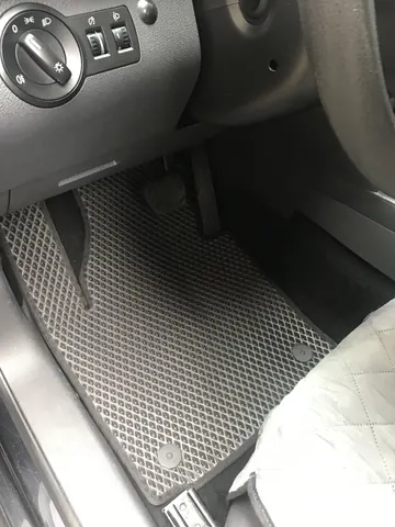 Килимки EVA (чорні) 2 шт, передні для Volkswagen Caddy 2004-2010 рр — Volkswagen Caddy 2004-2010 гг. DianaParts