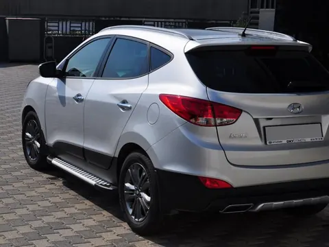 Бокові пороги Allmond Grey (2 шт., алюм.) для Hyundai IX-35 2010-2015 рр — Hyundai IX-35 2010-2015 гг. DianaParts