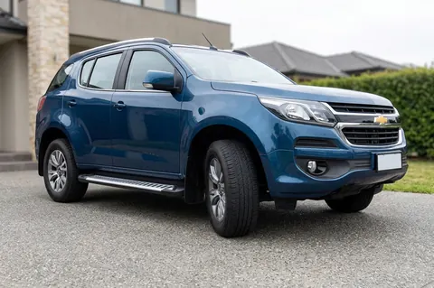 Бокові пороги Line (2 шт., Алюміній) для Chevrolet Trailblazer 2012-2019 рр — Chevrolet Trailblazer 2012-2019 гг. DianaParts