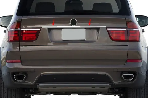 Планка над номером (нерж.) для BMW X5 E70 2007-2013 рр — BMW X5 E70 2007-2013 гг. DianaParts