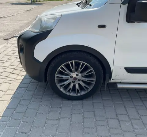 Накладки на арки (4 шт, чорні) 1 бічні двері, ABS-пластик для Fiat Fiorino/Qubo 2008-2024 рр — Fiat Fiorino/Qubo 2008-2024 гг. DianaParts