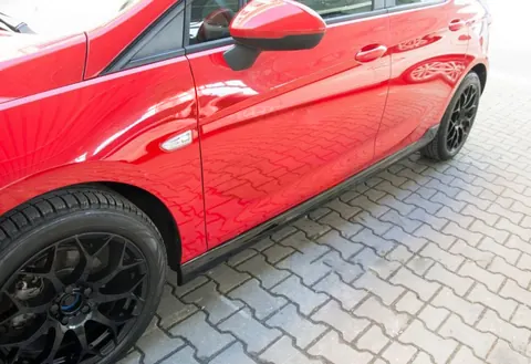 Бічні спідниці HB (під фарбування) для Opel Astra K 2016-2021 рр — Opel Astra K 2016-2021 гг. DianaParts