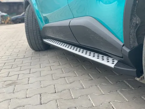 Бокові пороги Оригінал V1 (2 шт., алюм.) для Toyota C-HR 2016-2023 рр — Toyota C-HR 2016-2023 гг. DianaParts