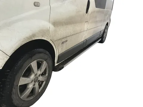 Бокові пороги Maya (2 шт., алюміній) Коротка база для Nissan Primastar 2002-2014 рр — Nissan Primastar 2002-2014 гг. DianaParts