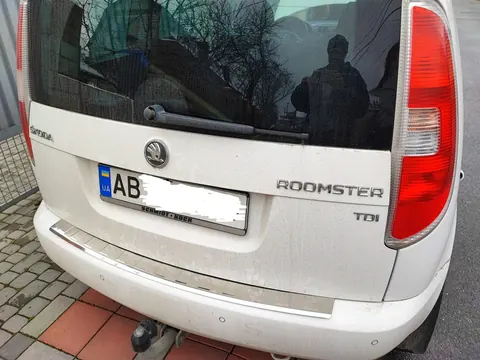 Накладка на задній бампер (нерж) Глянець для Skoda Roomster 2006-2015 рр — Skoda Roomster 2006-2015 гг. DianaParts