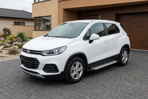 Бокові пороги New Vision Grey (2 шт., алюміній) для Chevrolet Trax 2012-2023 рр — Chevrolet Trax 2012-2023 гг. DianaParts