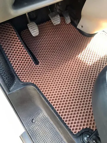 Килимки EVA (цегляні) 1-20262 для Renault Trafic 2001-2015 рр — Renault Trafic 2001–2015 гг. DianaParts