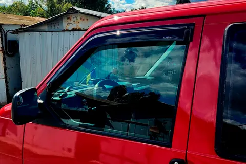 Вітровики (2 шт, HIC) для Volkswagen T4 Caravelle/Multivan 1990-2003 рр — Volkswagen T4 Caravelle/Multivan 1990–2003 гг. DianaParts