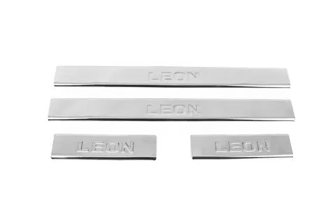 Накладки на пороги Carmos V2 (4 шт, нерж) для Seat Leon 2013-2020 рр — Seat Leon 2013-2020 гг. DianaParts