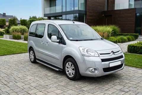Бокові пороги BlackLine (2 шт, алюміній) для Citroen Berlingo 2008-2018 рр — Citroen Berlingo 2008-2018 гг. DianaParts