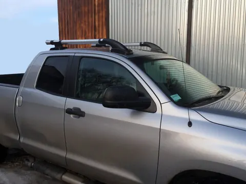 Рейлінги (2 шт) для Toyota Tundra 2000-2006 рр — Toyota Tundra 2000-2006 гг. DianaParts
