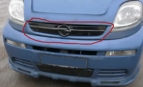 Зимова накладка на решітку 2001-2007 (верхня) Матова для Opel Vivaro рр — Opel Vivaro 2001–2015 гг. DianaParts