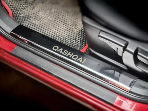 Накладки на пластикові пороги (4 шт, нерж.) для Nissan Qashqai 2010-2014 рр — Nissan Qashqai 2010-2014 гг. DianaParts