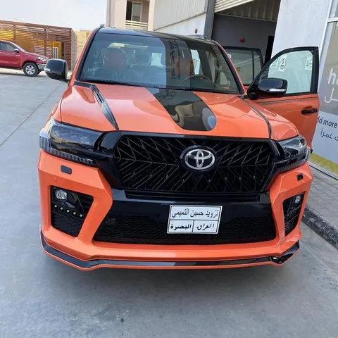 Комплект обвісів 2016-2026 (Jaos-style) для Toyota Land Cruiser 200 рр — Toyota Land Cruiser 200 2007-2021 гг. DianaParts