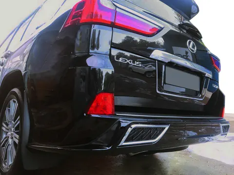 Накладка на торець заднього бампера (2016-2026, 2 шт) для Lexus LX570/450d рр — Lexus LX570/450d 2008-2022 гг. DianaParts
