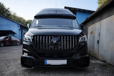 Передній бампер з решіткою V2 (AMG) для Mercedes Sprinter W907/W910 2018- рр — Mercedes Sprinter W907/W910 2018- гг. DianaParts