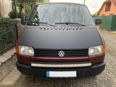 Чохол капота на прямий капот (кожазаменитель) для Volkswagen T4 Transporter 1990-2003 рр — Volkswagen T4 Transporter 1990-2003 гг. DianaParts