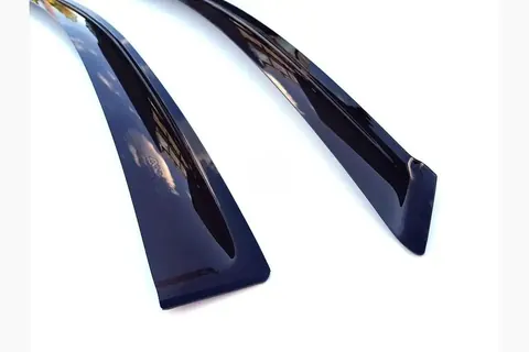 Вітровики (SD, 4 шт, Cobra) для Volkswagen Passat B6 2006-2012 рр — Volkswagen Passat B6 2006-2012 гг. DianaParts