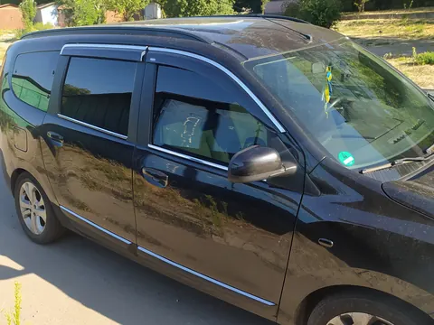 Вітровики з хромованим молдингом (4 шт, Niken) для Dacia Lodgy 2012-2022 рр — Dacia Lodgy 2012-2022 гг. DianaParts