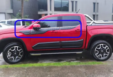 Верхні молдинги дверей (6 шт, ABS) для Volkswagen Amarok 2022- рр — Volkswagen Amarok 2022- гг. DianaParts