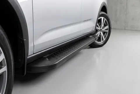 Бокові пороги Allmond Black (2 шт., Алюміній) Стандартна база для Volkswagen Caddy 2020- рр — Volkswagen Caddy 2020- гг. DianaParts