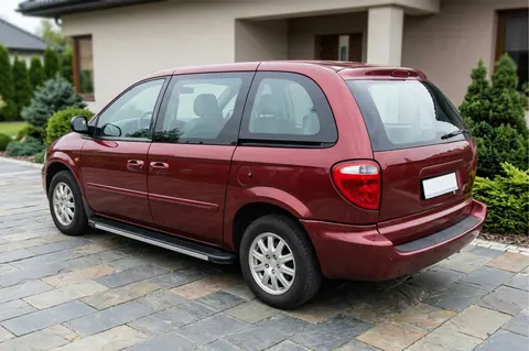 Бокові пороги Maya V1 (2 шт., алюміній) для Chrysler Voyager 2001-2007 рр — Chrysler Voyager 2001-2007 гг. DianaParts