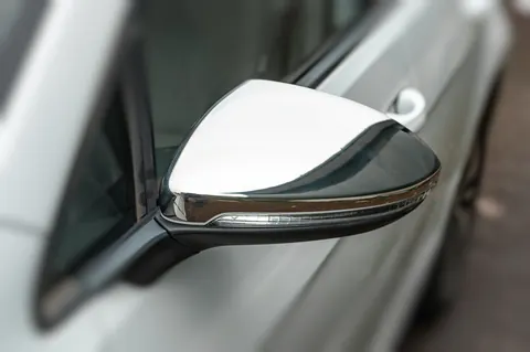 Накладки на дзеркала (2 шт, нерж) для Volkswagen Golf 7/E-Golf 2012-2020 рр — Volkswagen Golf 7/E-Golf 2012-2020 гг. DianaParts