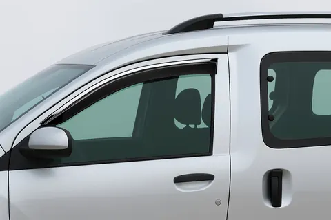 Вітровики з хромованим молдингом Niken Luxury (2 шт) для Renault Dokker 2013-2022 рр — Renault Dokker 2013-2022 гг. DianaParts