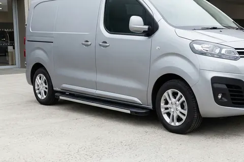 Бокові пороги Maya V1 (2 шт., алюміній) XL - Довга база для Citroen Jumpy/Dispatch 2017- рр — Citroen Jumpy/Dispatch 2017- гг. DianaParts