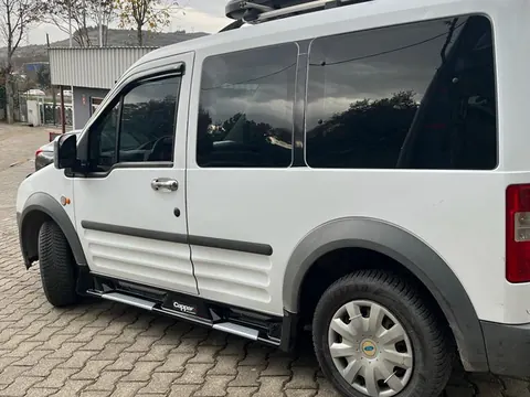 Бокові підніжки Sorento-style (EuroCap) для Ford Connect 2002-2006 рр — Ford Connect 2002–2006 гг. DianaParts