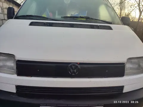 Зимова верхня накладка на решітку Матова на пряму морду для Volkswagen T4 Transporter 1990-2003 рр — Volkswagen T4 Transporter 1990-2003 гг. DianaParts